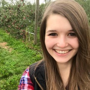 Meet your Posher, Melanie